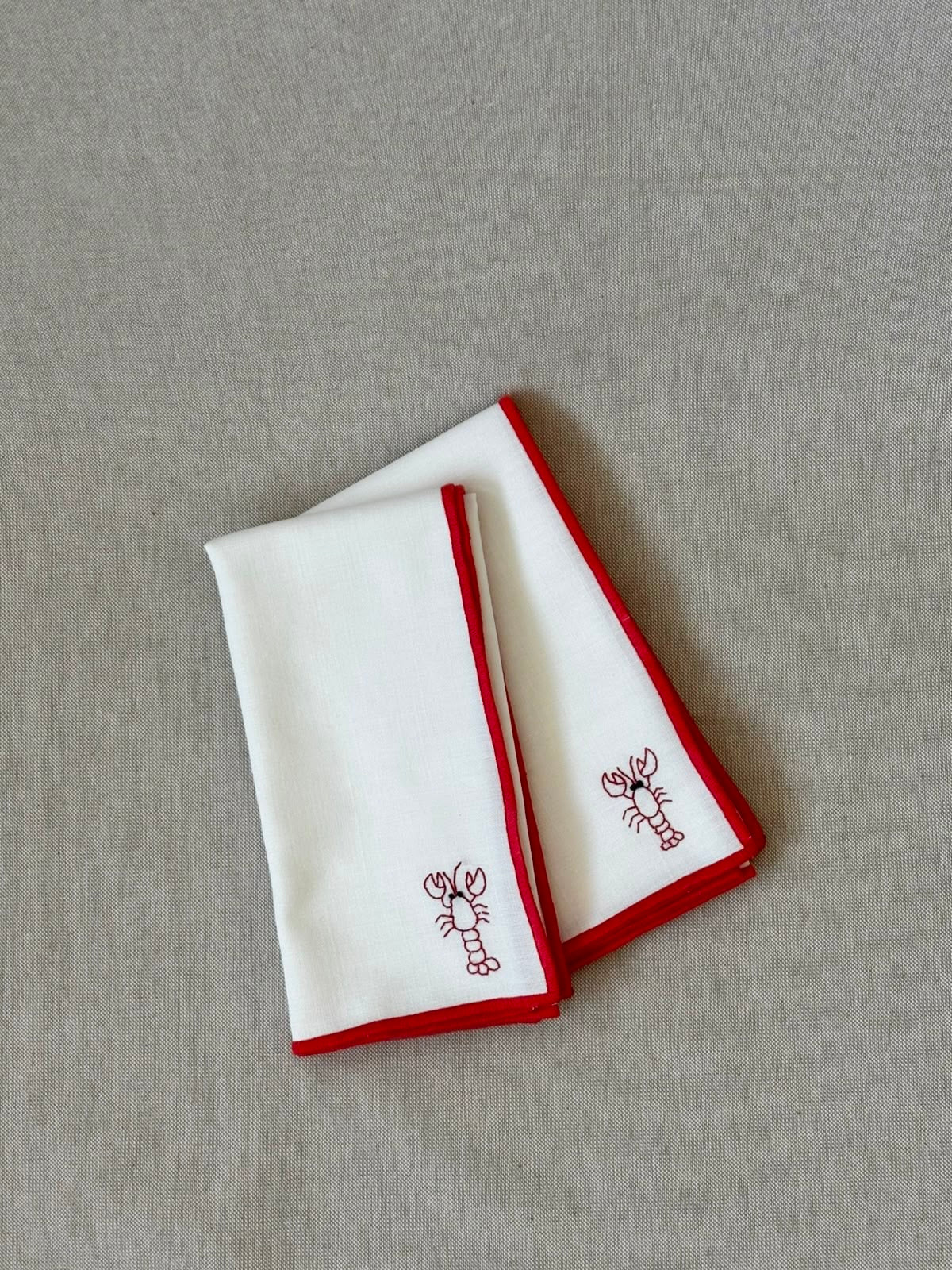 PACK DE 2 SERVILLETAS BORDADAS LANGOSTA