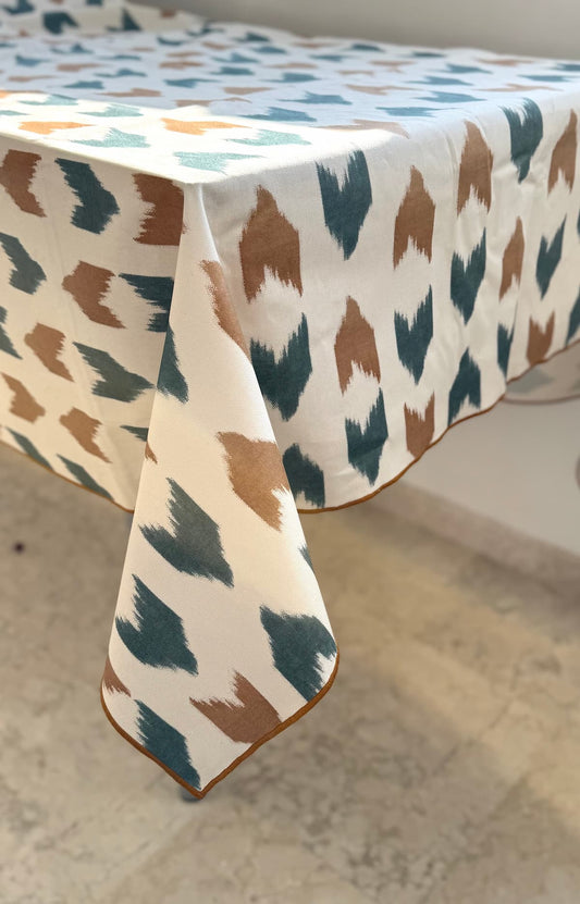 mantel remallado en mostaza mantelío