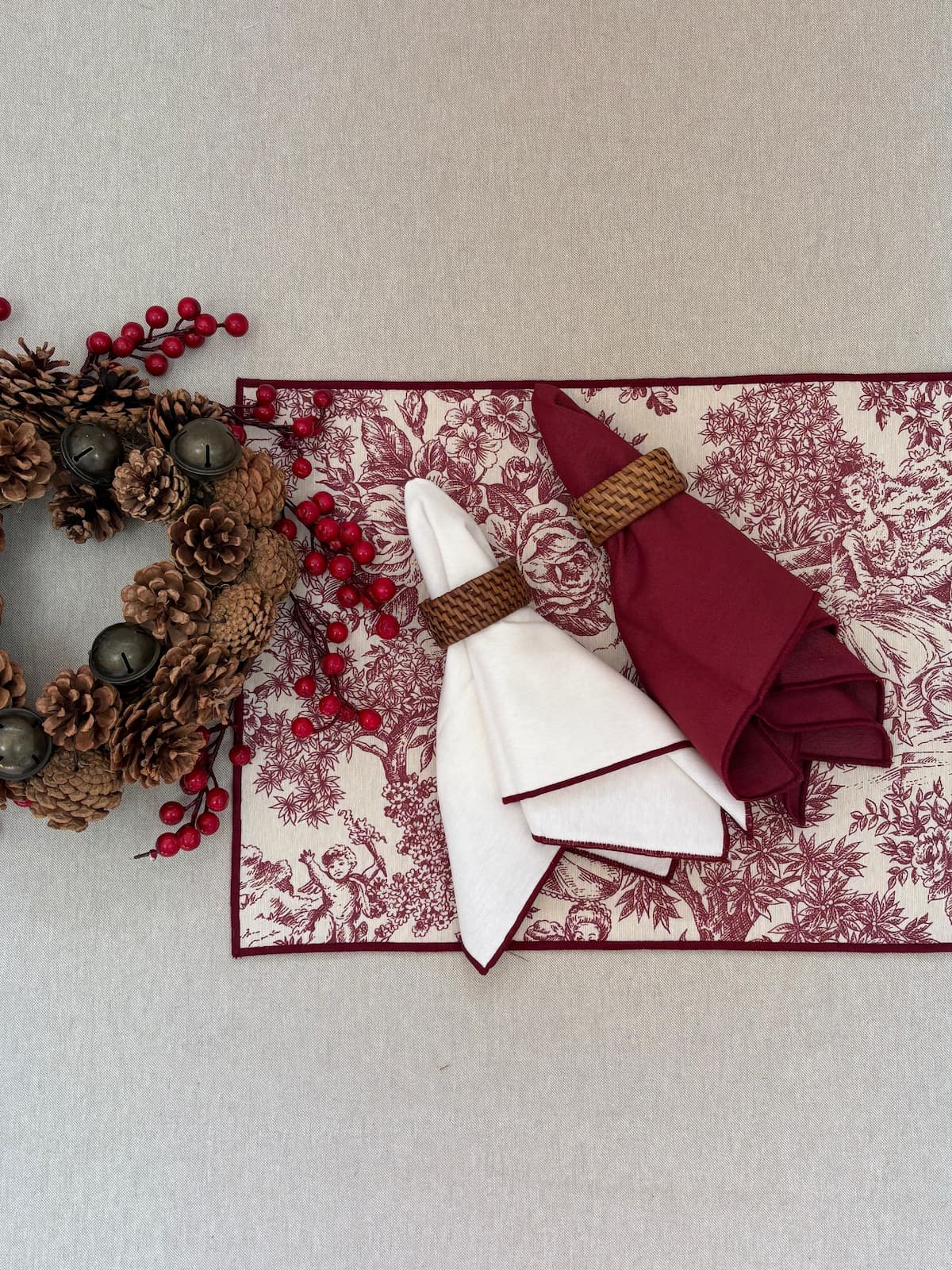 INDIVIDUAL RESINADO TOILE DE JOUY BURDEOS