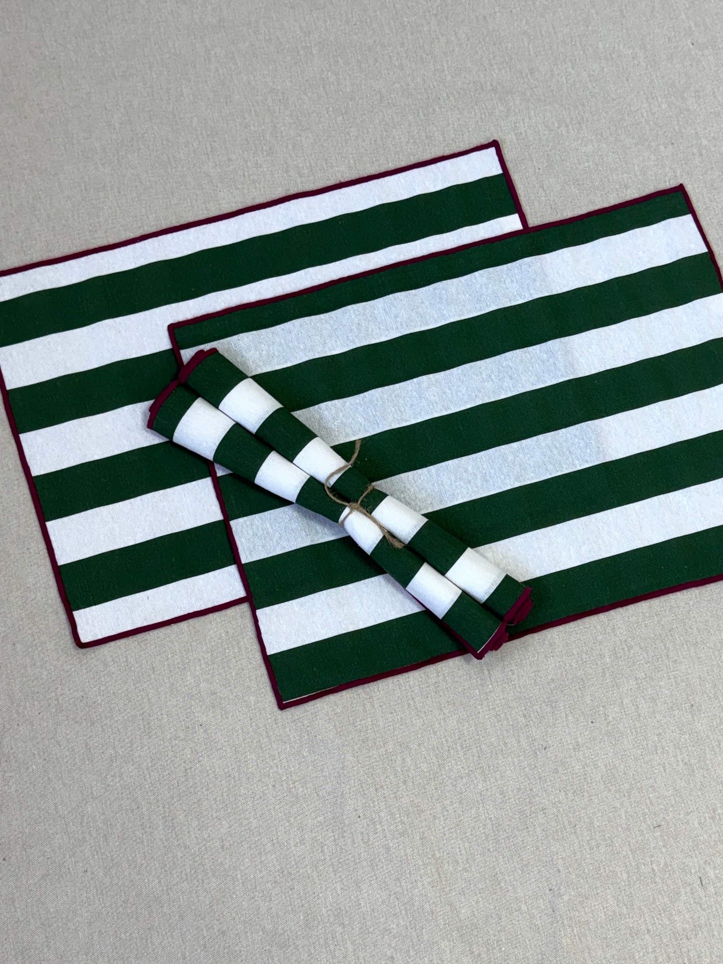 PACK INDIVIDUALES RAYAS VERDES CON BUGANVILLA