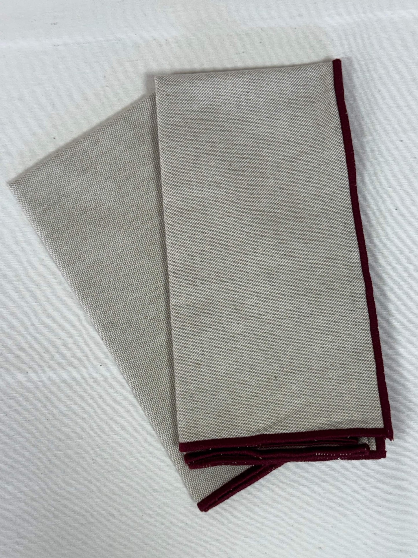 PACK SERVILLETAS RÚSTICAS CON BURDEOS