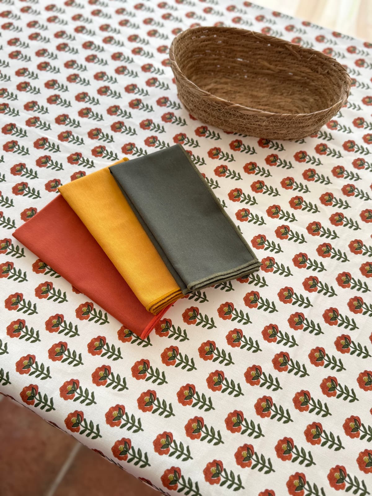 MANTEL RESINADO CAZORLA