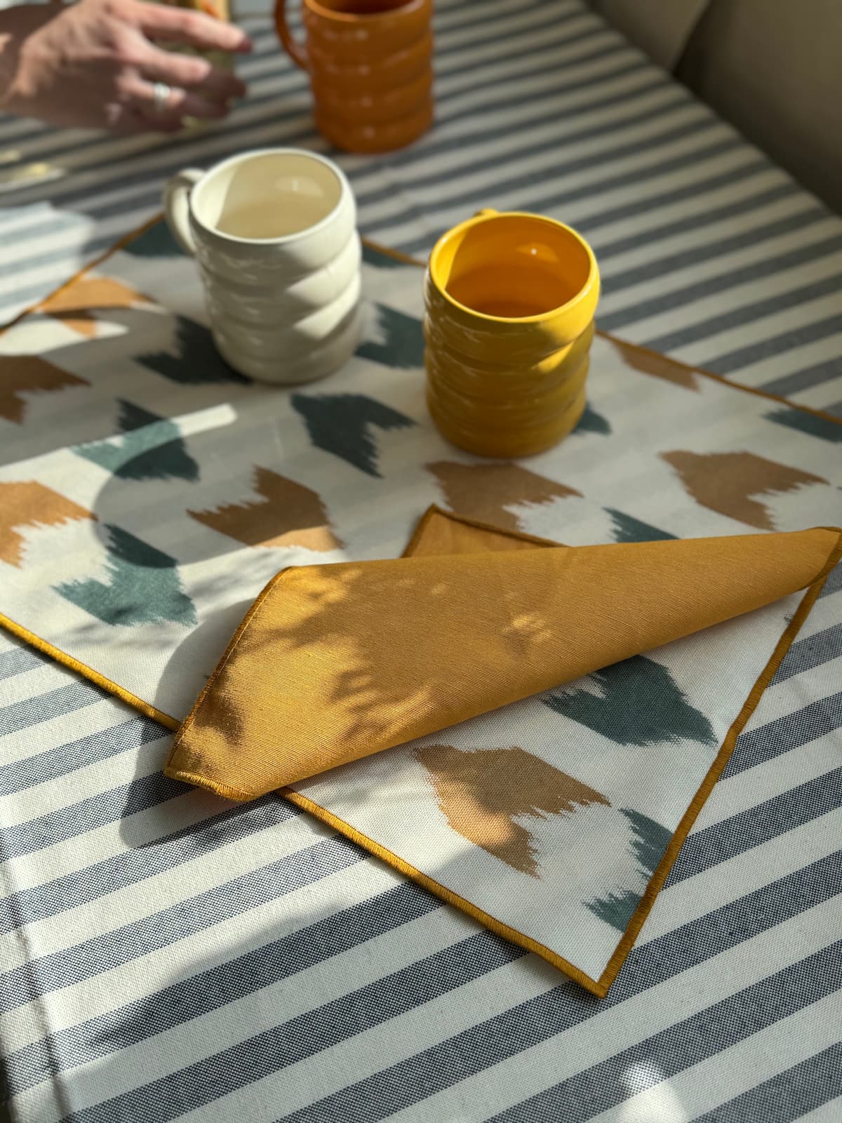 Mantel individual antimanchas resinado colección Fez